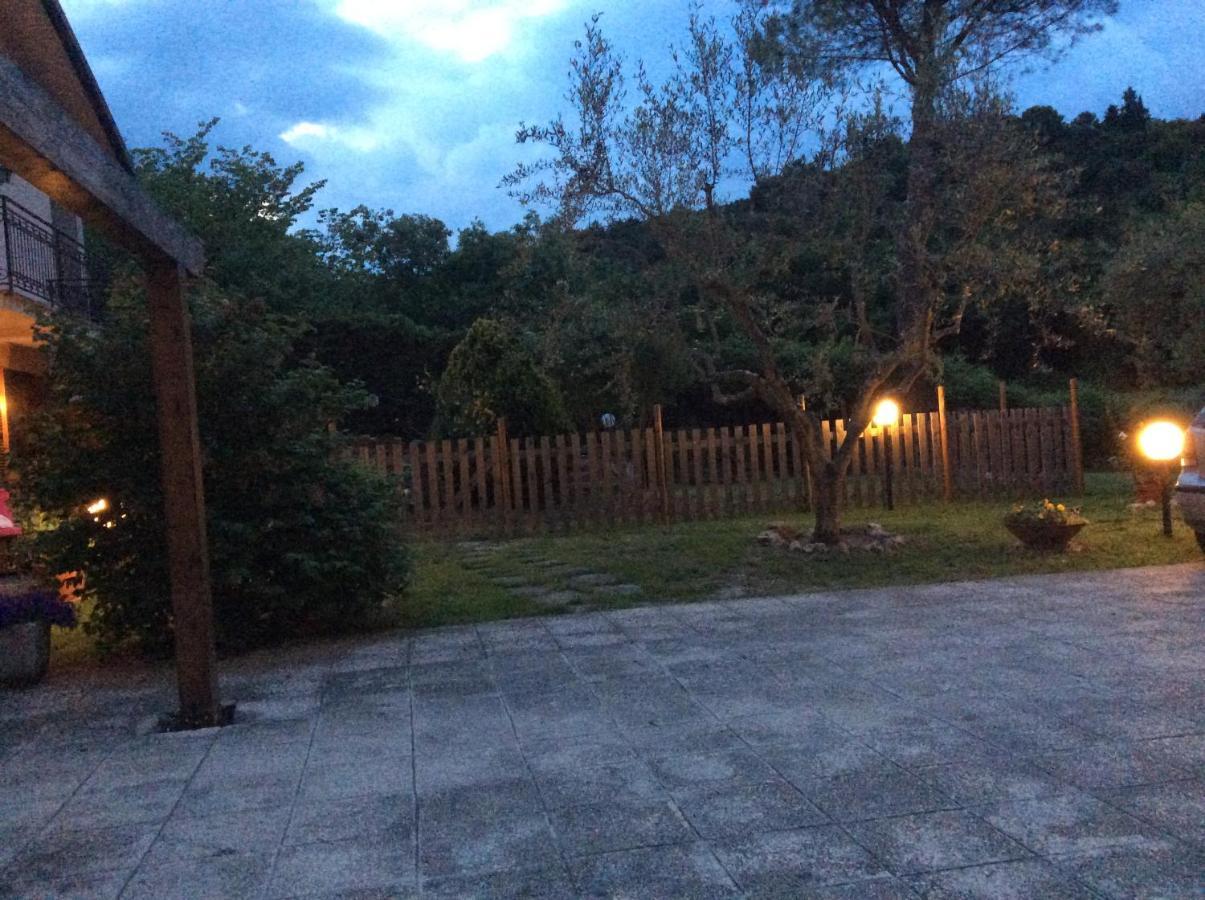 B&B Il Frassino Perugia Buitenkant foto